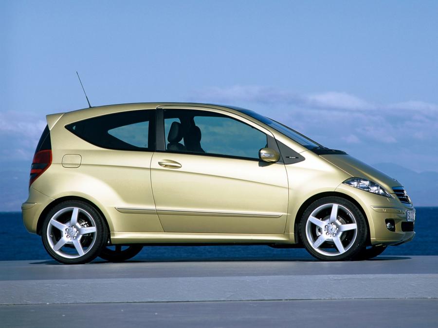  Mercedes-Benz A200 3-Door 2004 года  (фото 13 из 20)